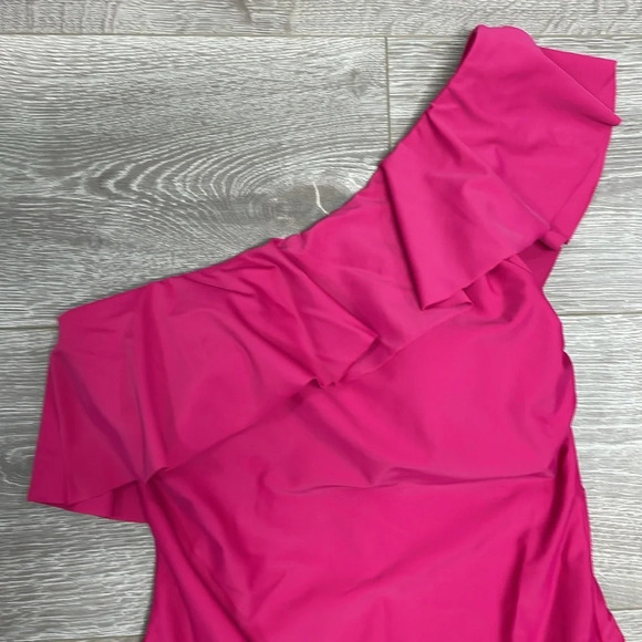 NWOT Kona Sol Ruffle One Shoulder Full Coverage One Piece Swimsuit M (8-10) - Picture 3 of 16